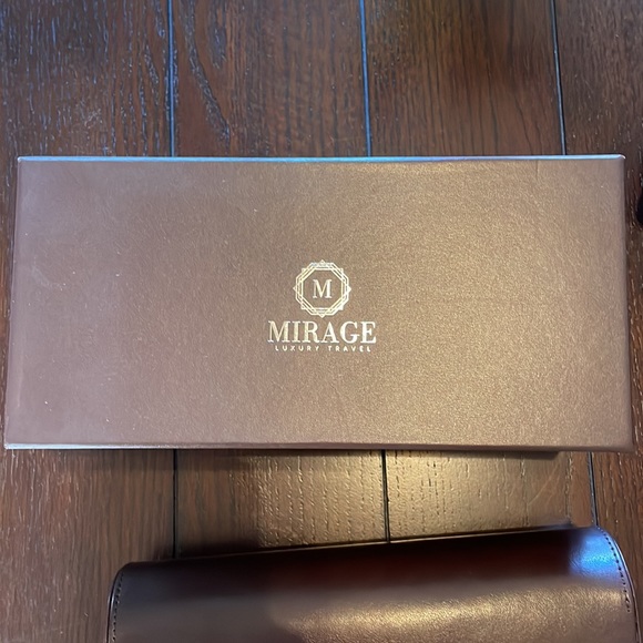 Mirage luxury travel watch case - Picture 4 of 5